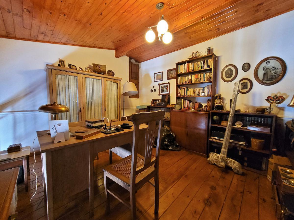 Rincon Al 100 - Depto 5 Amb. en Venta, Barrio de Congreso - Perfecto Estado! 1