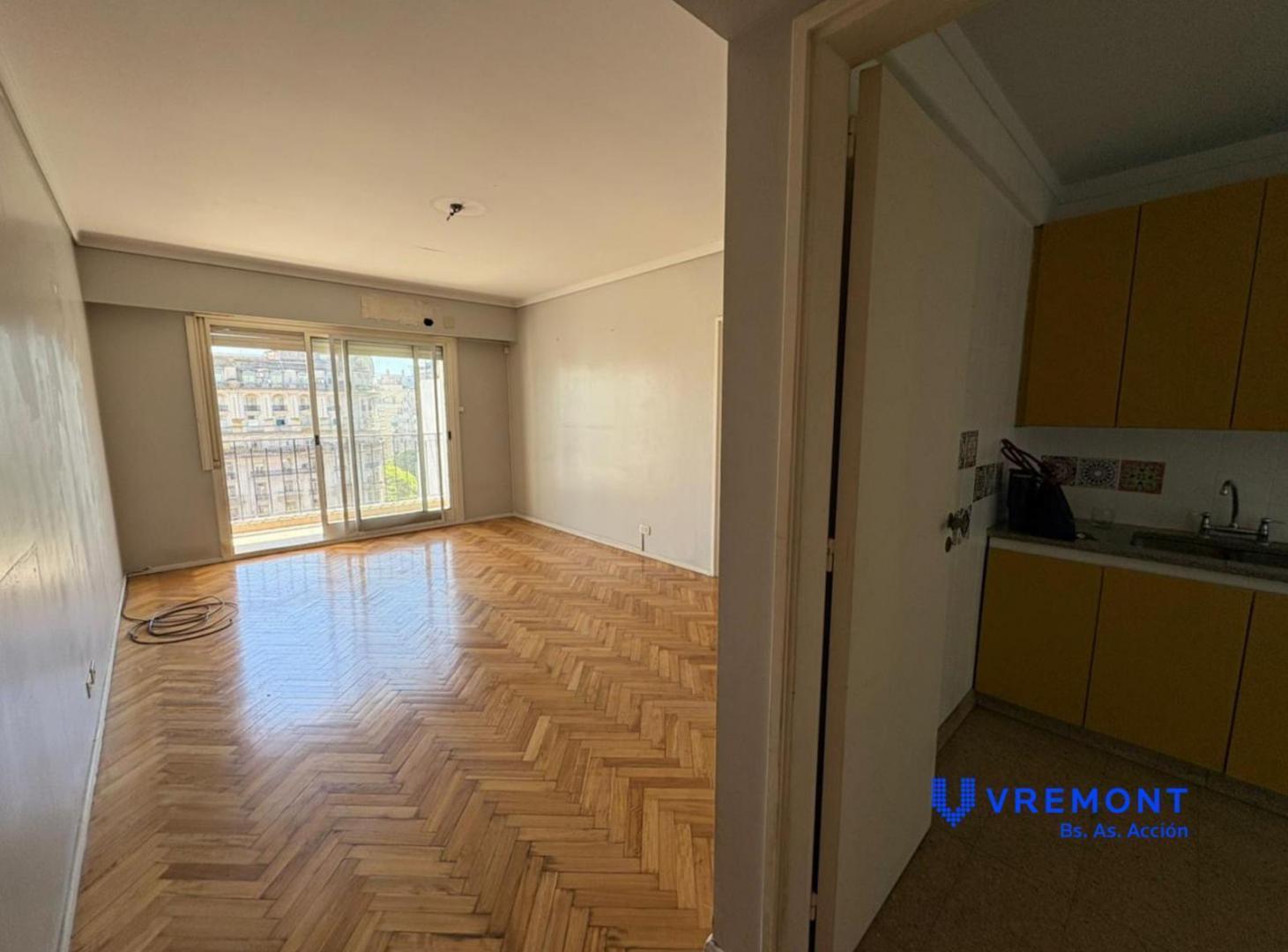 Venta de departamento 3 ambientes en el barrio de Congreso! Con balcón y muy luminoso!