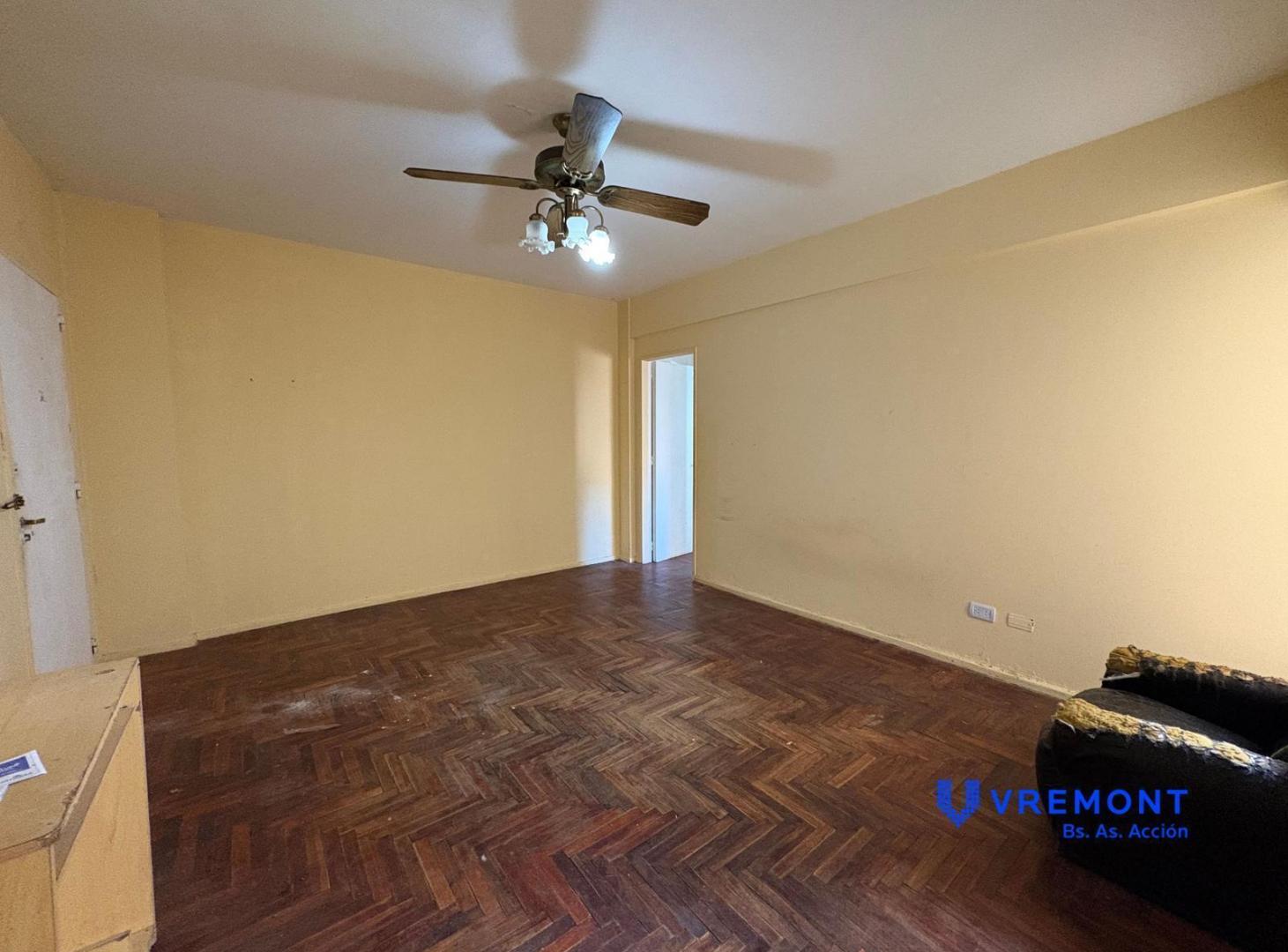 Venta de departamento 2 ambientes en el barrio de Congreso.