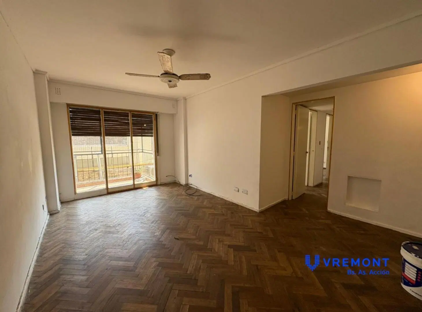 Venta de departamento 3 ambientes con balcón en el barrio de Congreso! 1