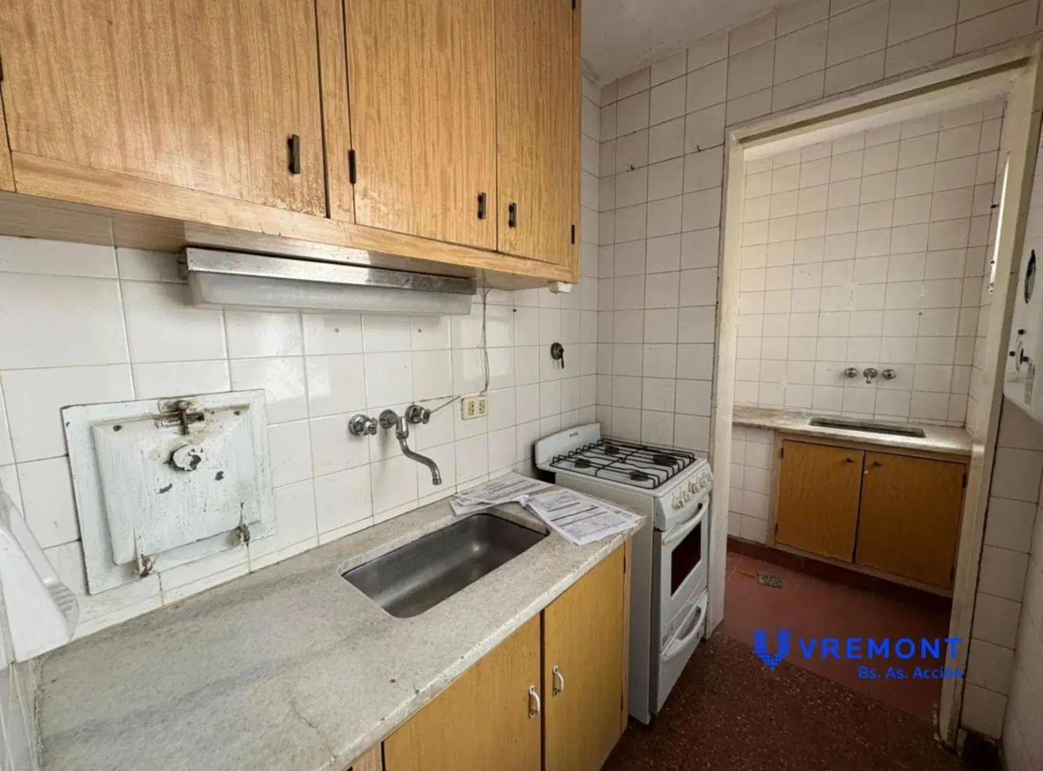 Av. Rivadavia al 2500 | Once | Departamento 3 ambientes con balcón, amplio! | Venta 8