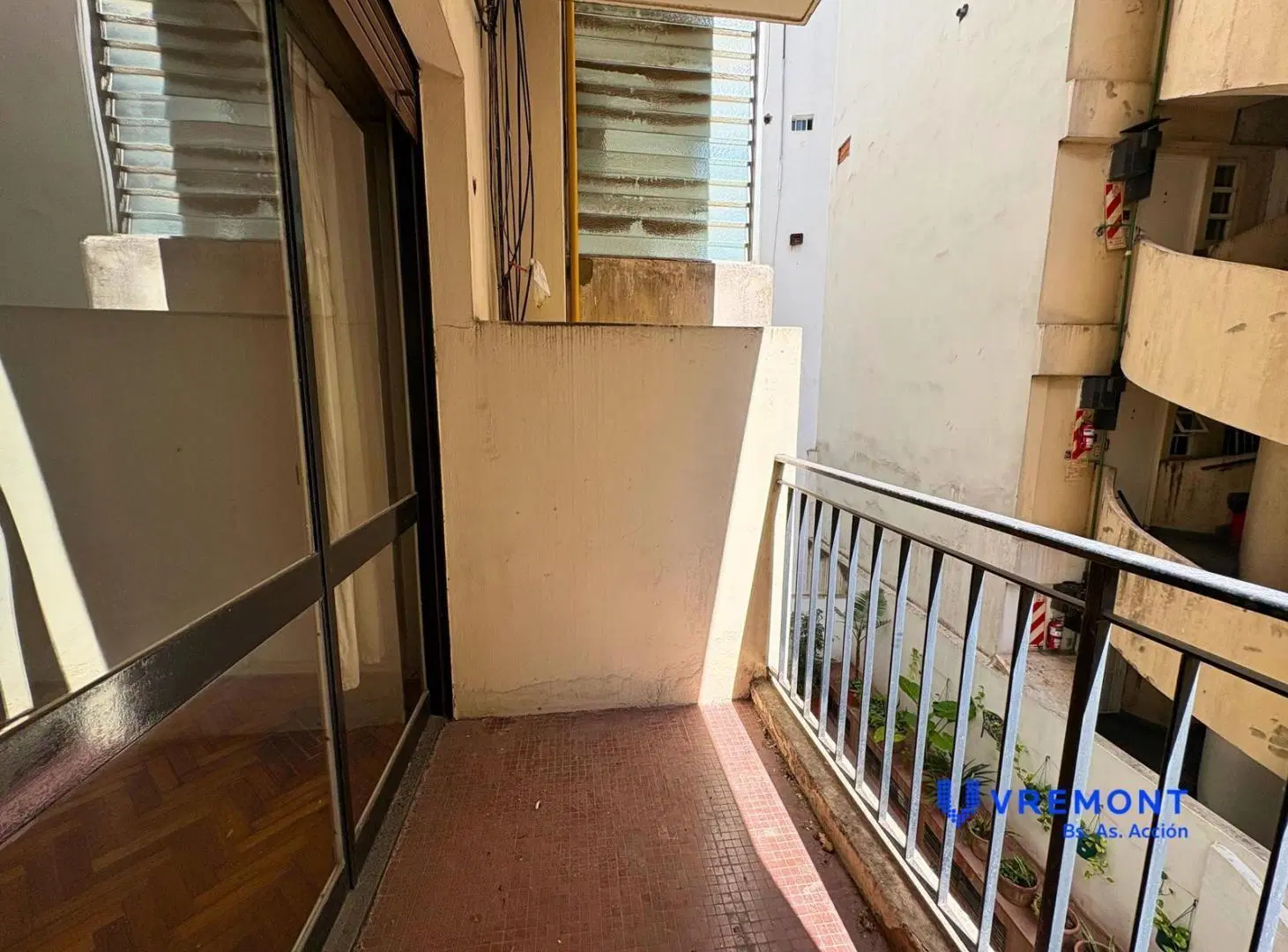 Venta de departamento 2 ambientes en el barrio de Recoleta! 2