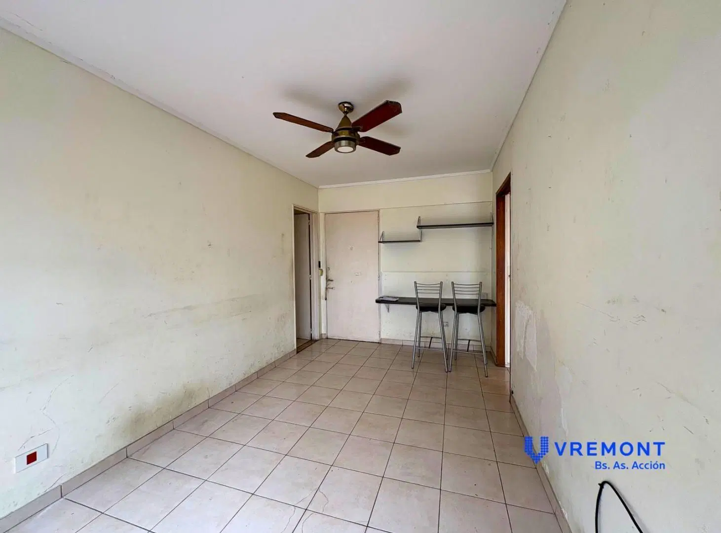 2 ambientes con balcon a pocas cuadras de Av. 9 de Julio y Av. Belgrano 2