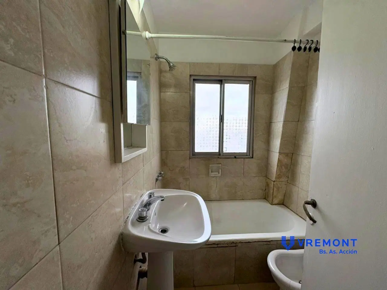 J. de Garay al 1700 - Depto 2 amb., alquiler terraza propia - Excelente estado 4