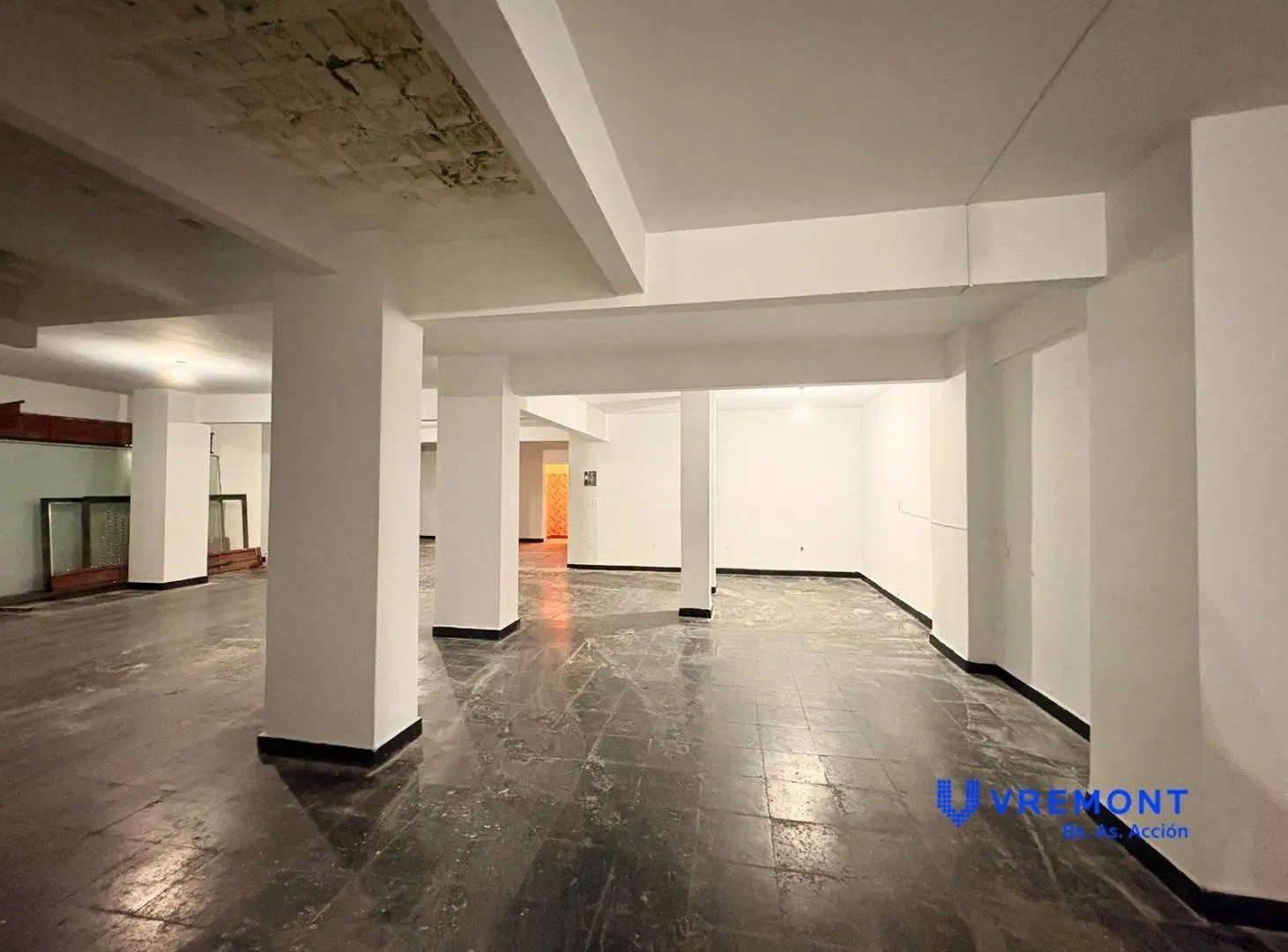 Rodriguez Peña al 400 | San Nicolás | Amplio local,  mts de av. Corrientes | Venta 5