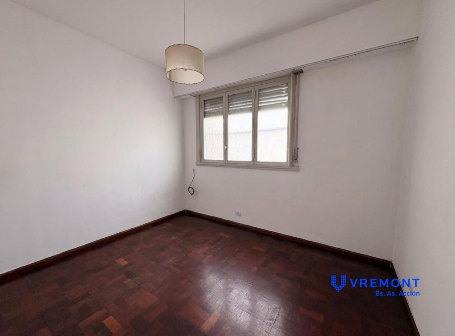 Foto de Alsina al 2500 - Alquiler de departamento 3 ambientes en el barrio de, imagen 1