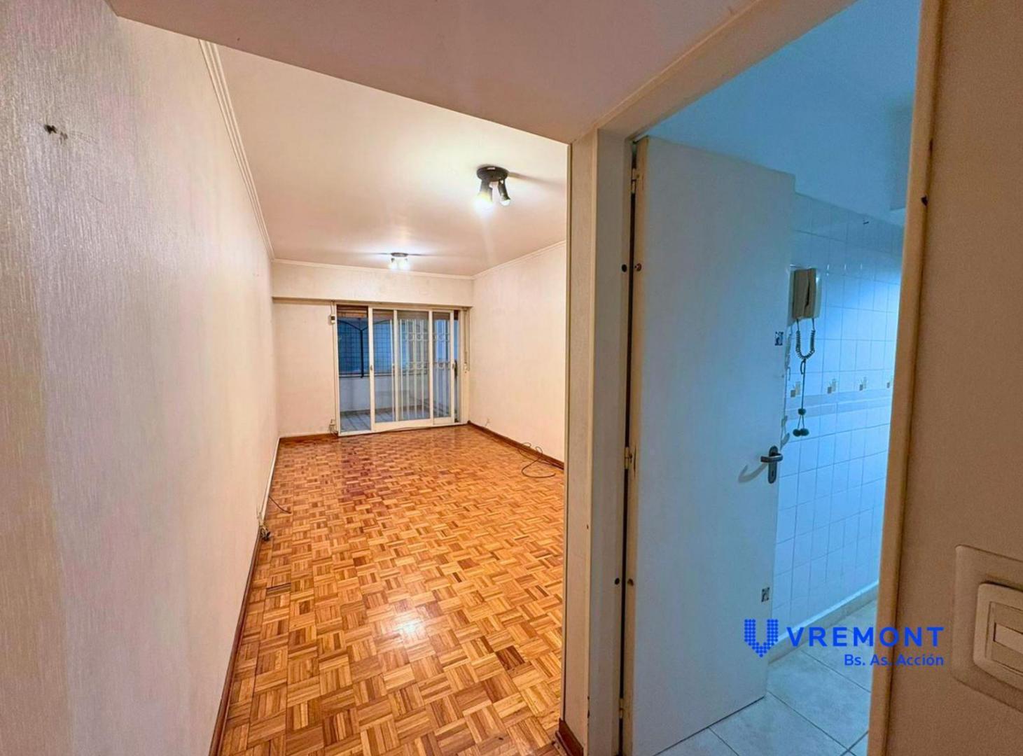 Foto de Armenia al 2400 - Depto. 2 amb en alquiler, zona Botanico - Con balcón, imagen 2
