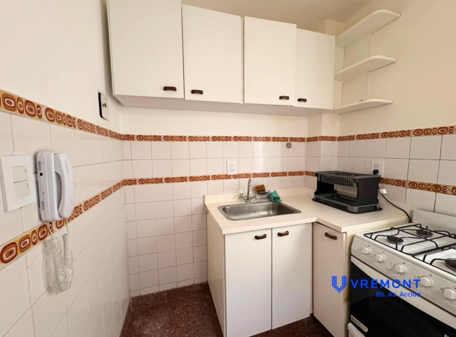 Foto de Alsina al 2000 | Alquiler de departamento 2 ambientes en el barrio de, imagen 5