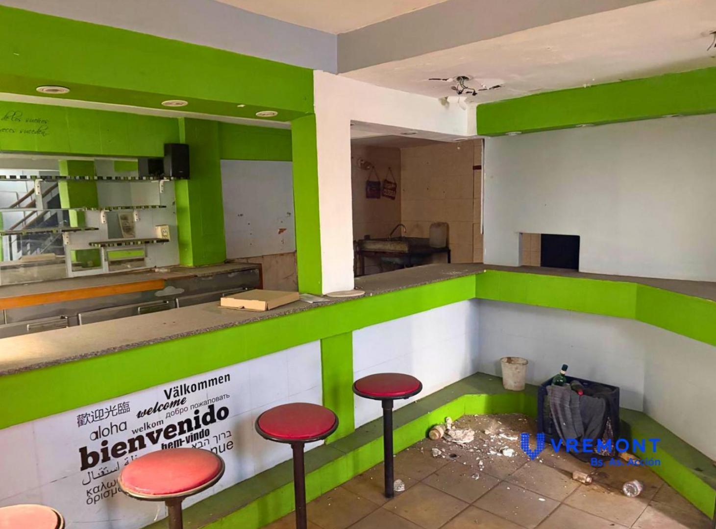 Foto de Esquina Hipolito Yrigoyen y San Jose | Venta de local en el barrio de, imagen 1