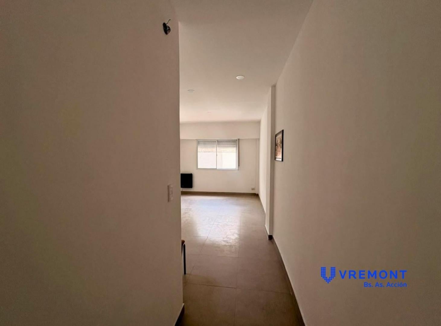 Foto de Bme.Mitre al 2200 - Depto 3 ambientes en alquiler, Barrio de Balvanera, imagen 2