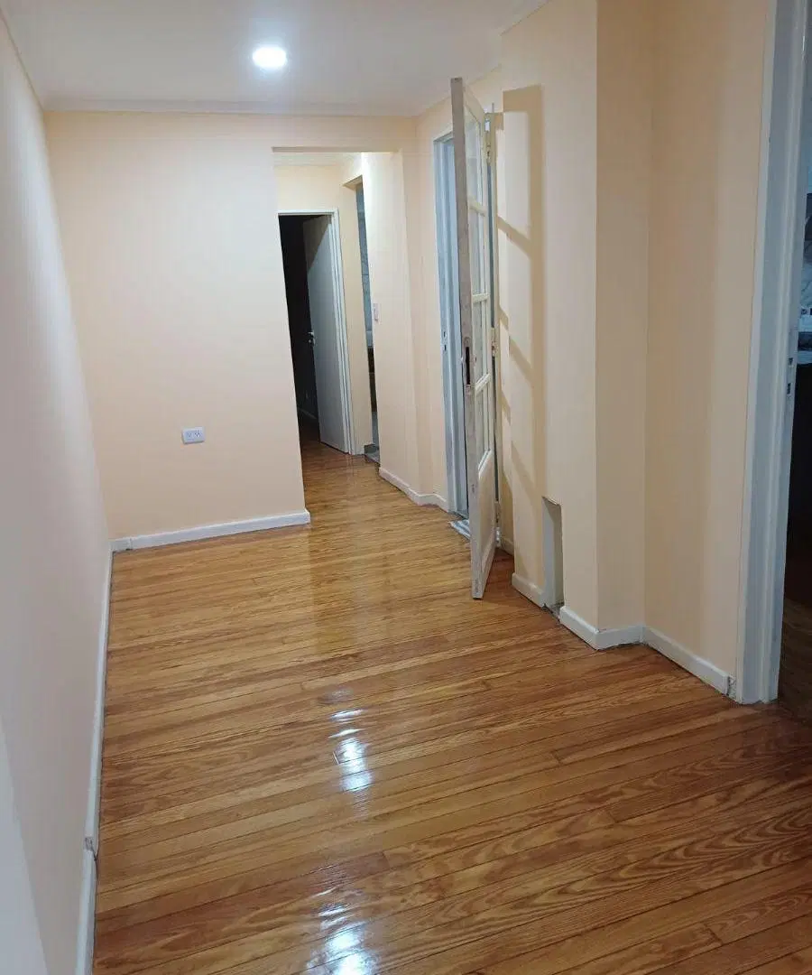 Departamento de 2 1/2 ambientes 2do piso por escalera reciclado a nuevo y amoblado 3