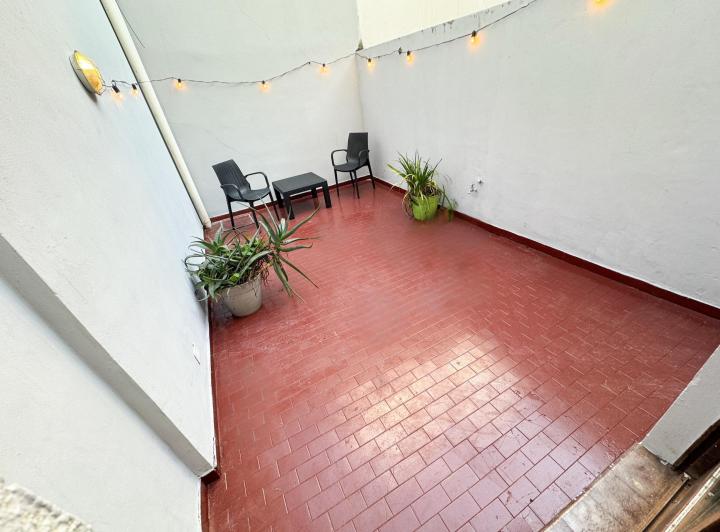 Foto de Monoambiente en Planta Baja con Patio Semi-amoblado en Plena Estación, imagen 5