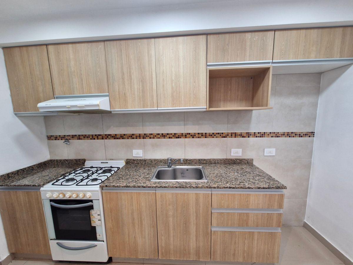 Foto de 2 Ambientes de Categoría | Pileta, Gimnasio, SUM, Solarium | A pasos de, imagen 3