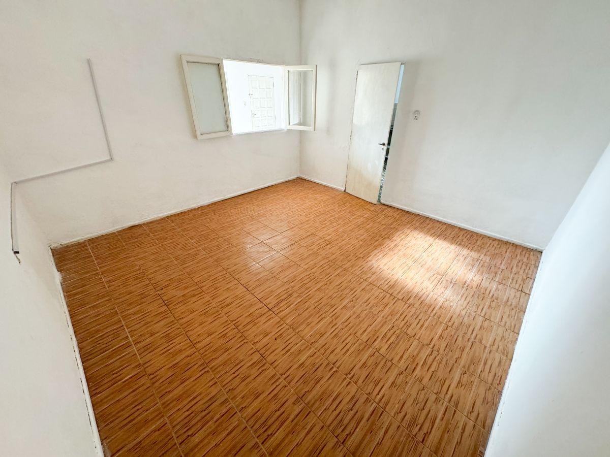 Foto de EN BLOQUE 290 m2 | Casa 3 Ambientes + 2 Ambientes | Garage y Fondo, imagen 4