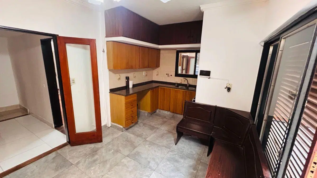 MAIPU PRIMERA - Venta Casa de 3 Dormitorios + Escritorio 4