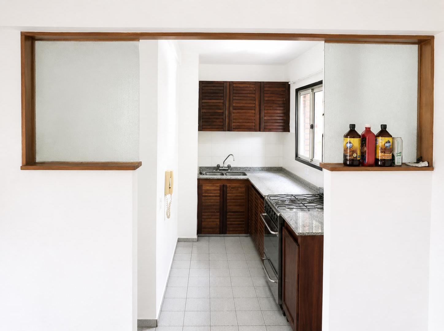 Foto de CENTRO - Alquiler Dto de 1 Dormitorio a Mts. Nuevocentro, imagen 2