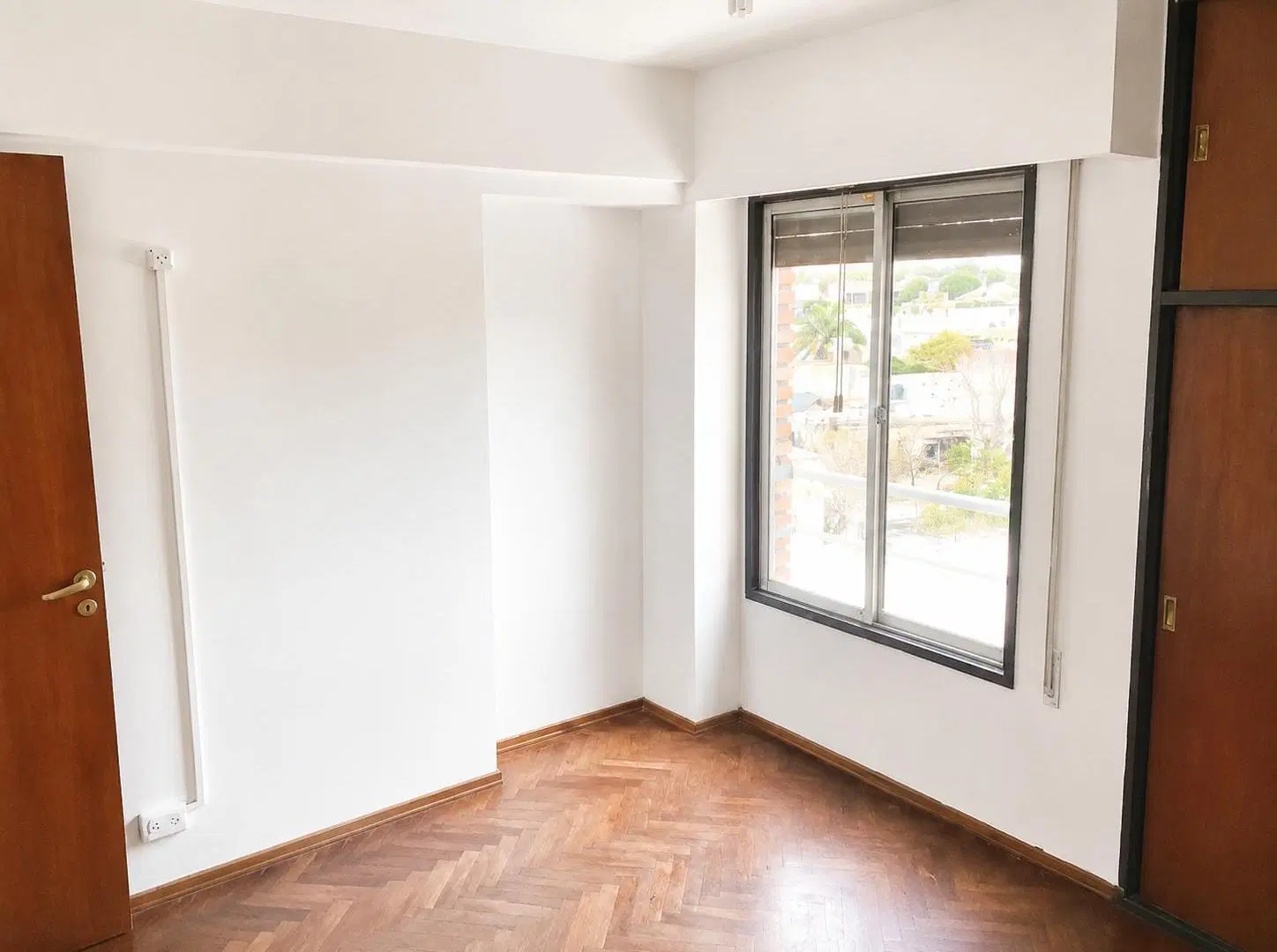 CENTRO - Alquiler Dto de 1 Dormitorio a Mts. Nuevocentro 3