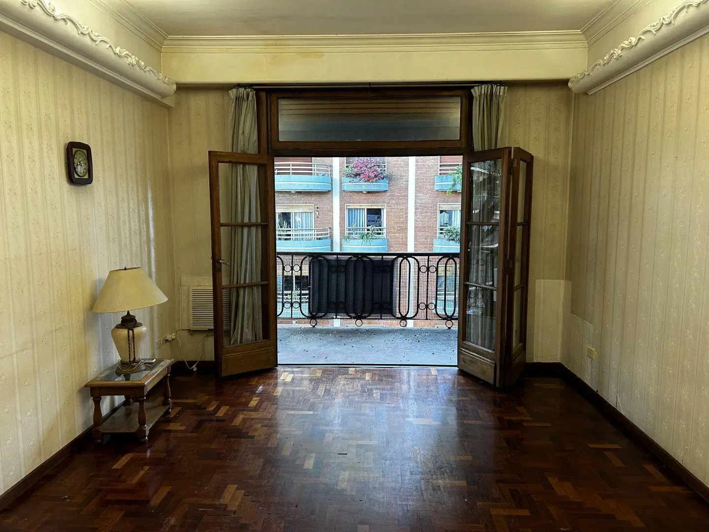 VENTA DEPARTAMENTO 3 AMB CON DEPENDENCIA Y BALCON EN CABALLITO 5