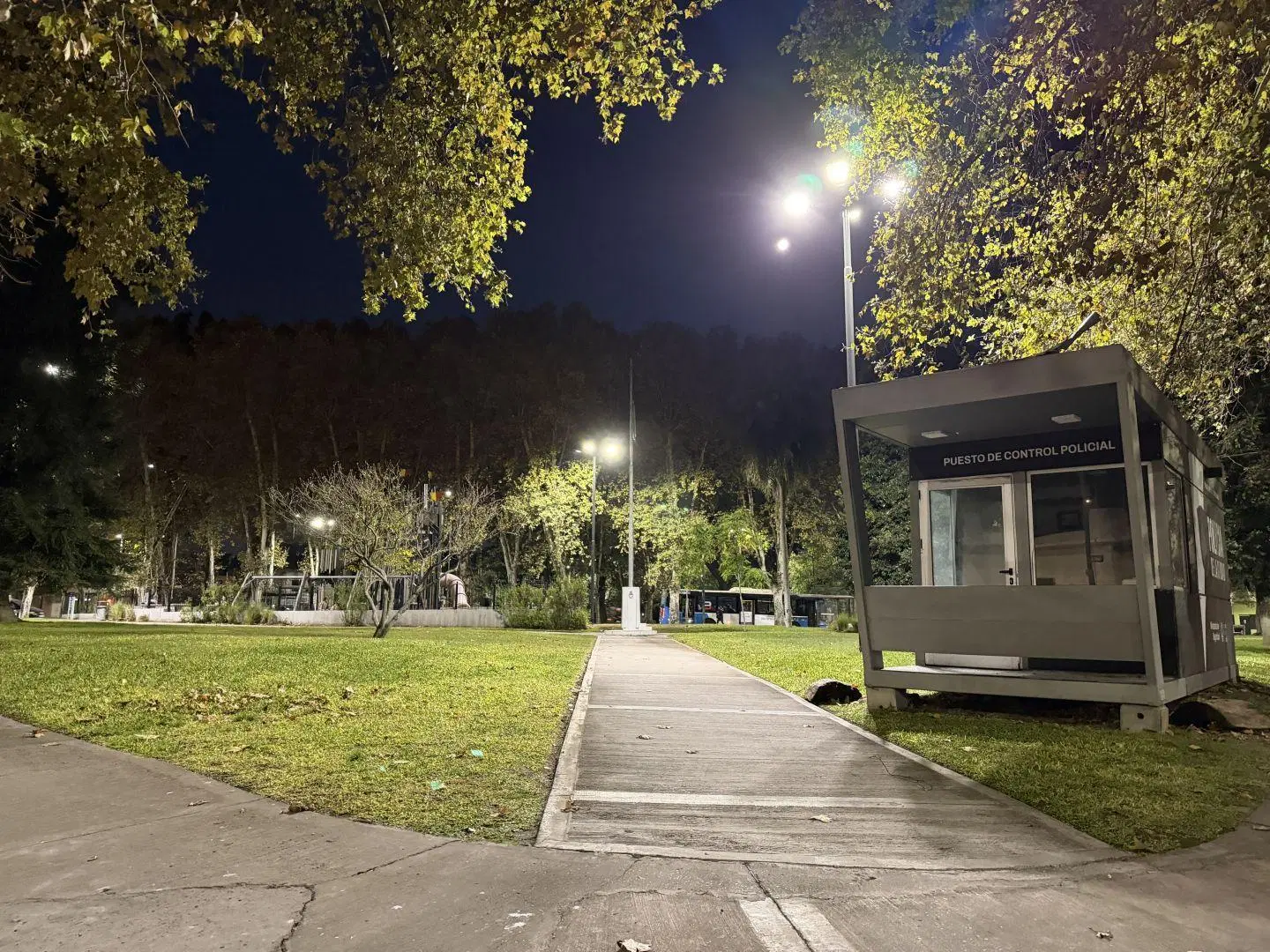 PH 3 ambientes en Alquiler en Parque Avellaneda con entrada independiente 8