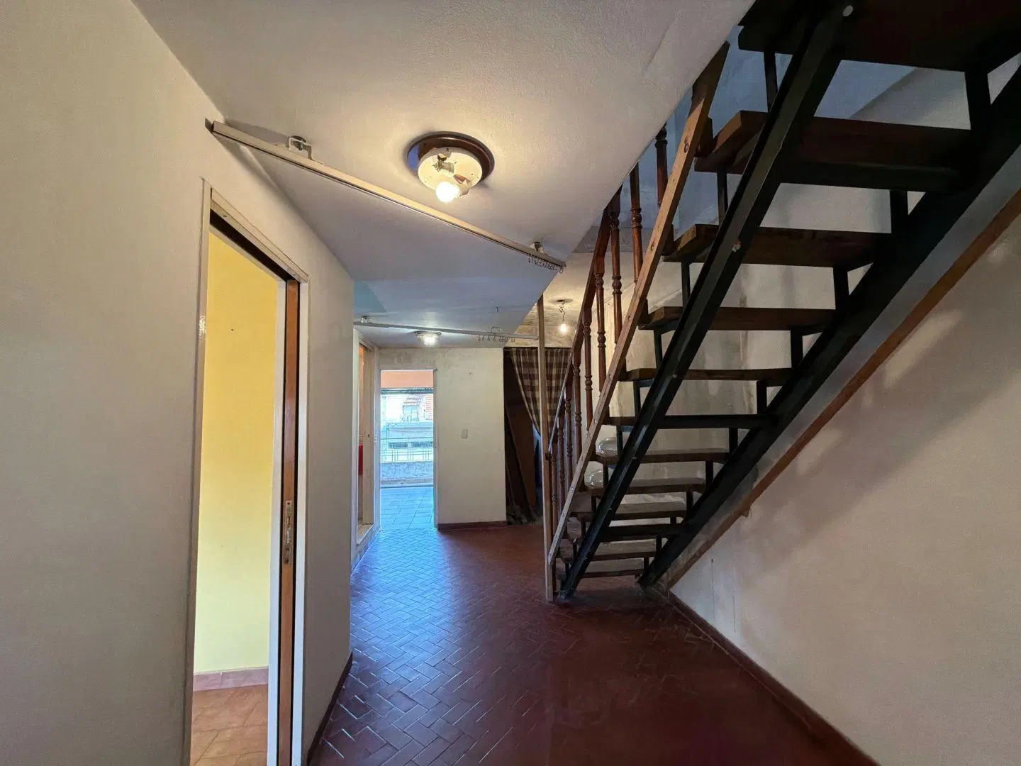PH 4 Ambientes con Terraza y Balcón - Sin Expensas - Villa Madero 2