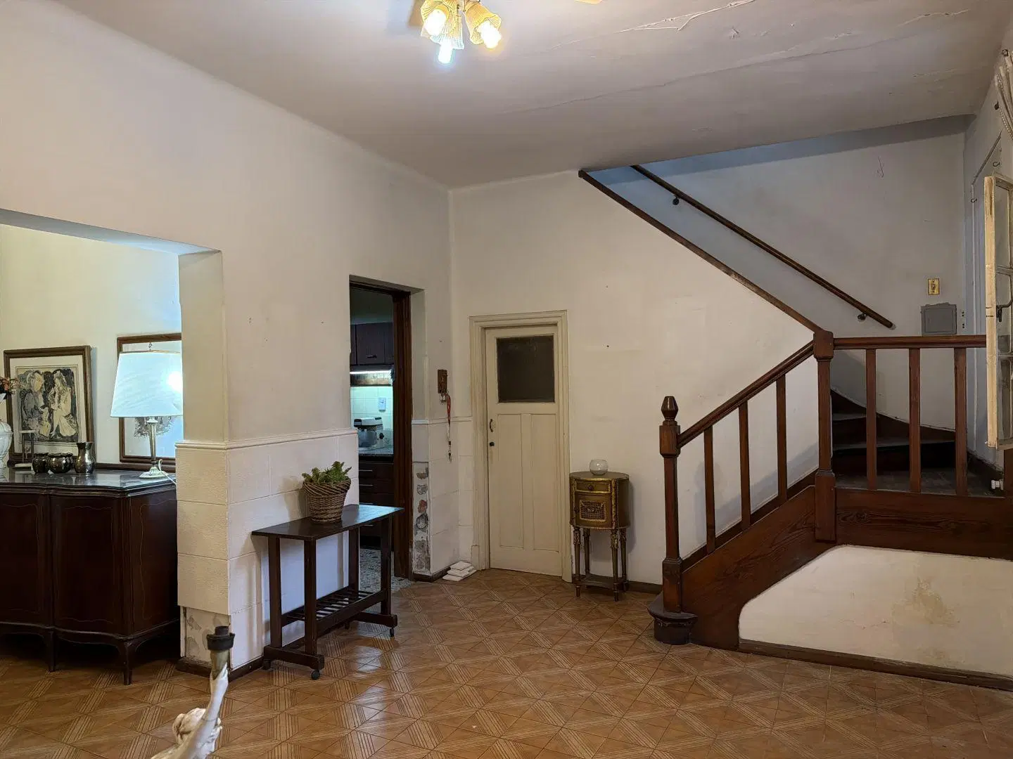 Casa 6 Ambientes con Cochera, Patio, Parrilla y Terrazas - Parque Avellaneda 2