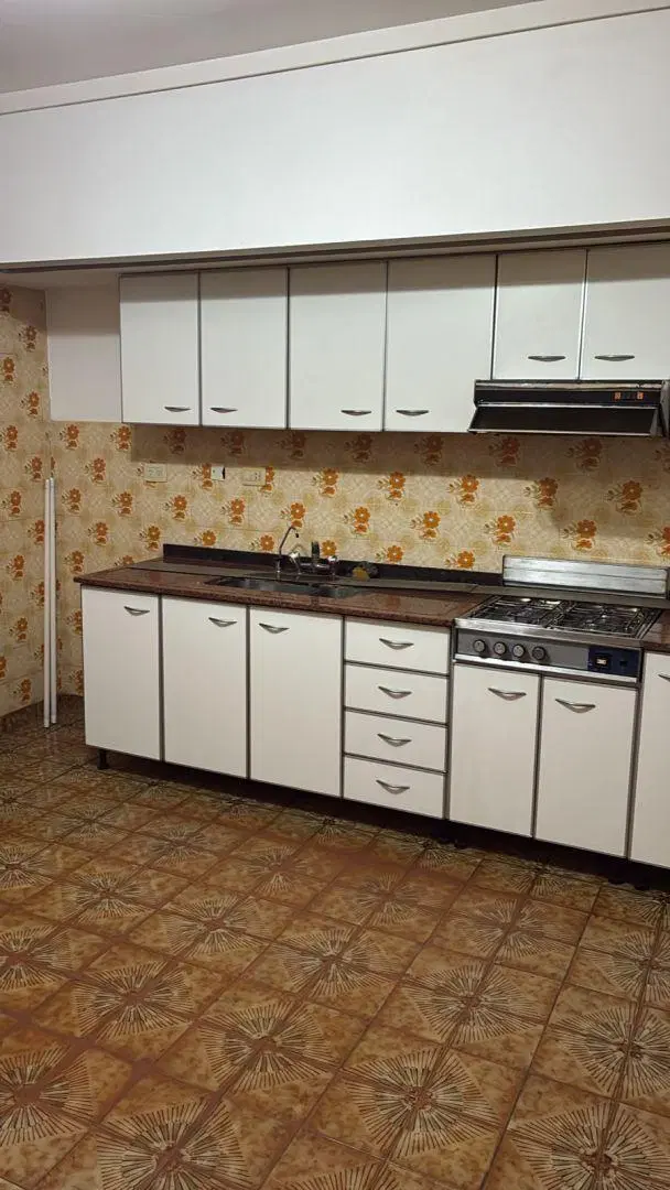 Alquiler Ph 3 Ambientes con Patio, Balcón y Terraza - Lomas del Mirador 5