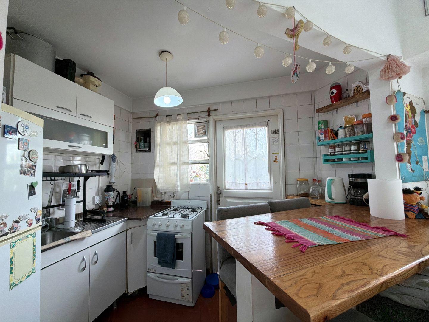 Foto de Venta Departamento 2 Ambientes en Caballito - Cerca de Subte A y Tren, imagen 3