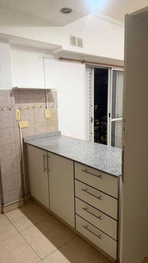 Foto de Alquiler 2 Ambientes con Balcón en Barrio Naón - 54 m² Luminoso, imagen 2