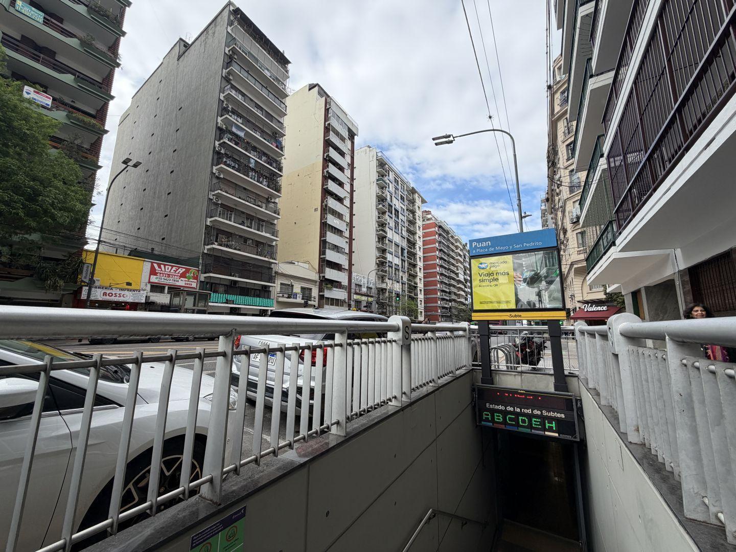 Foto de Venta Depto 3 Amb. con Dependencia y Balcón al Frente - APTO CRÉDITO /, imagen 5