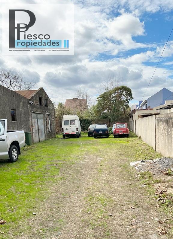 Venta de Terreno con Galpón Temperley.