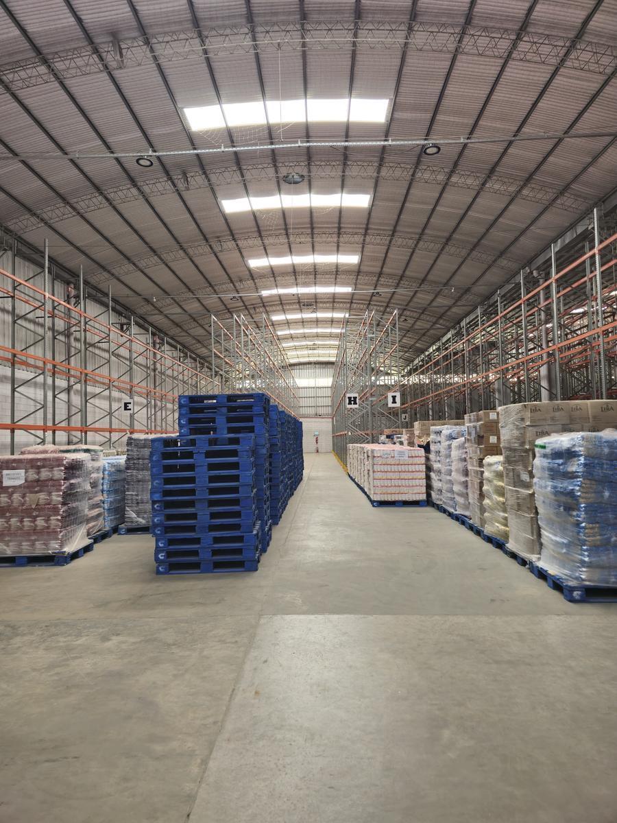 Nave Industrial en Paso del Rey 1