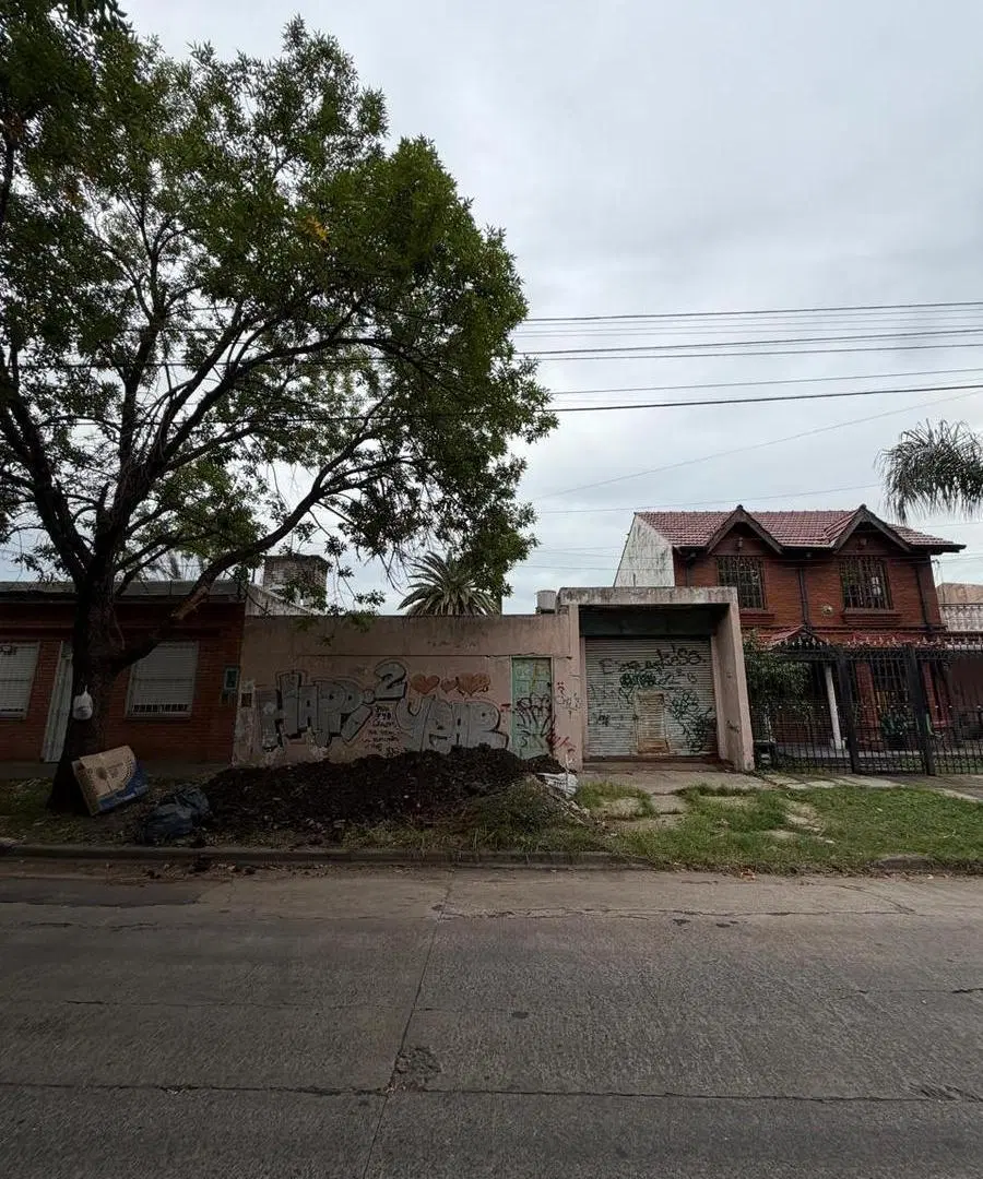 Terreno en Castelar 3