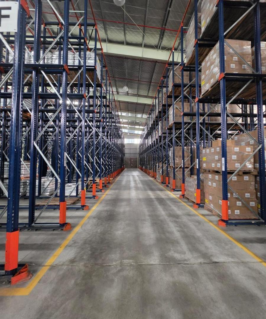 Foto de Nave Industrial en Paso Del Rey, imagen 2