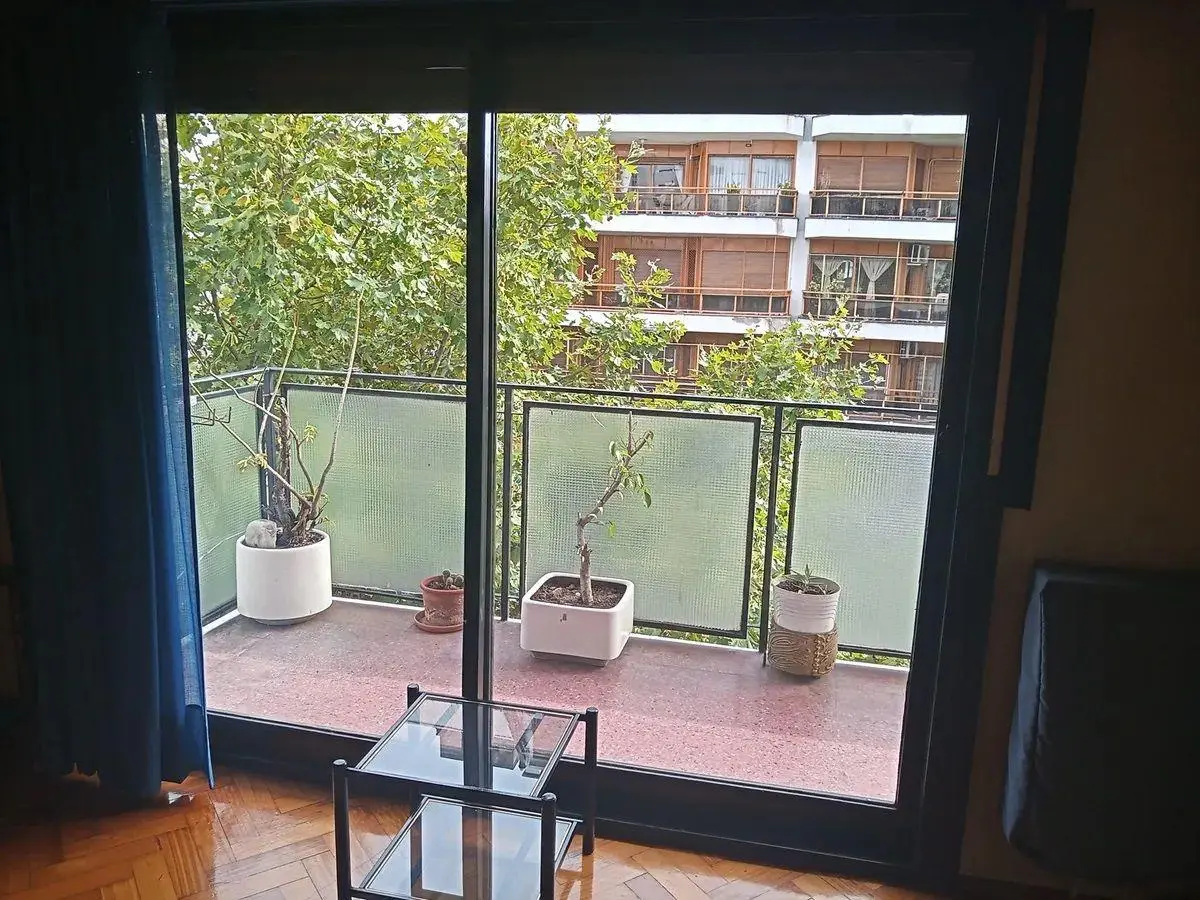 Vendo Departamento 4 ambientes con dependencia 3