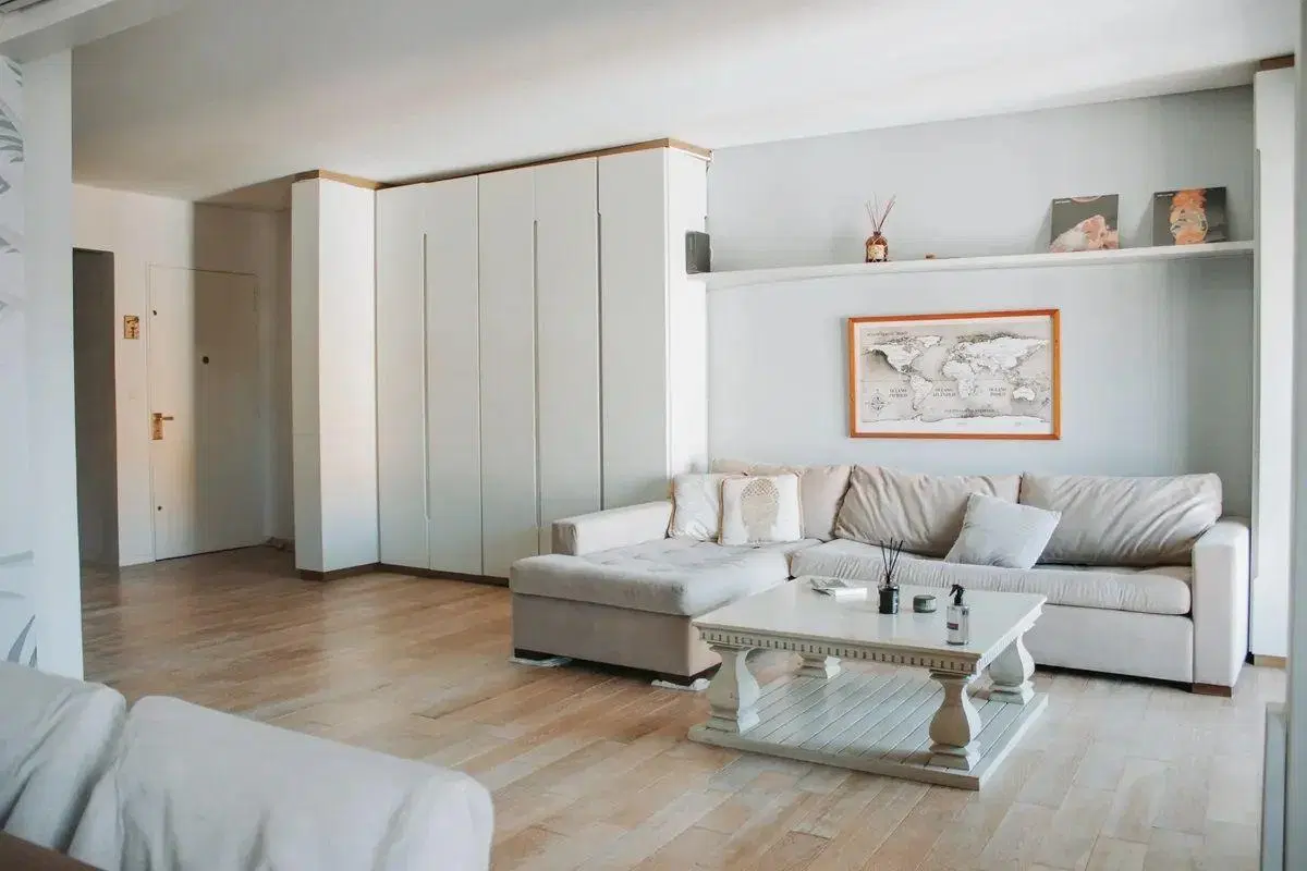 VENDO DEPARTAMENTO 3 AMBIENTES PISO ALTO COCHERA OPCIONAL COMPRA O ALQUILER 4
