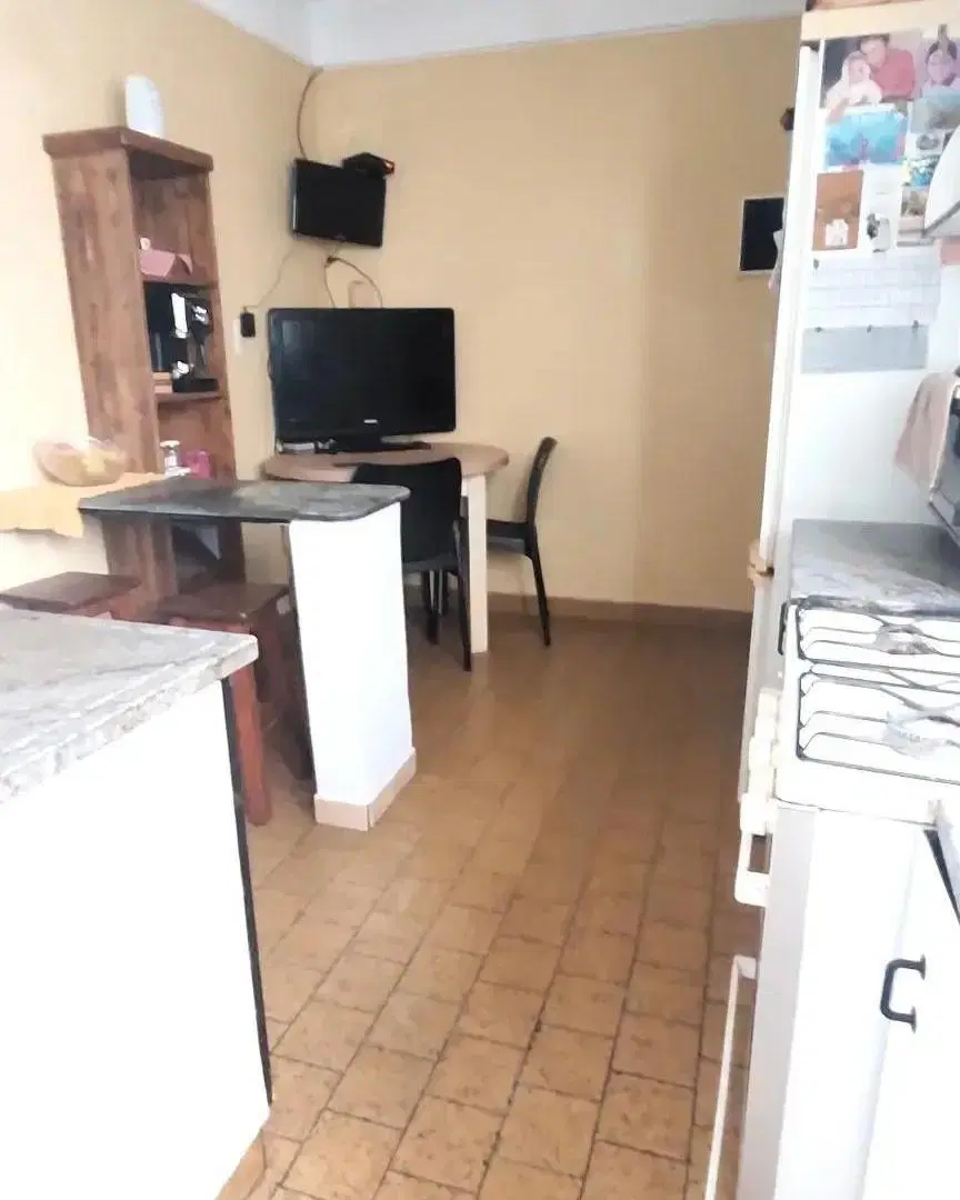 VENDO DEPARTAMENTO 4 AMBIENTES EN BELGRANO 4