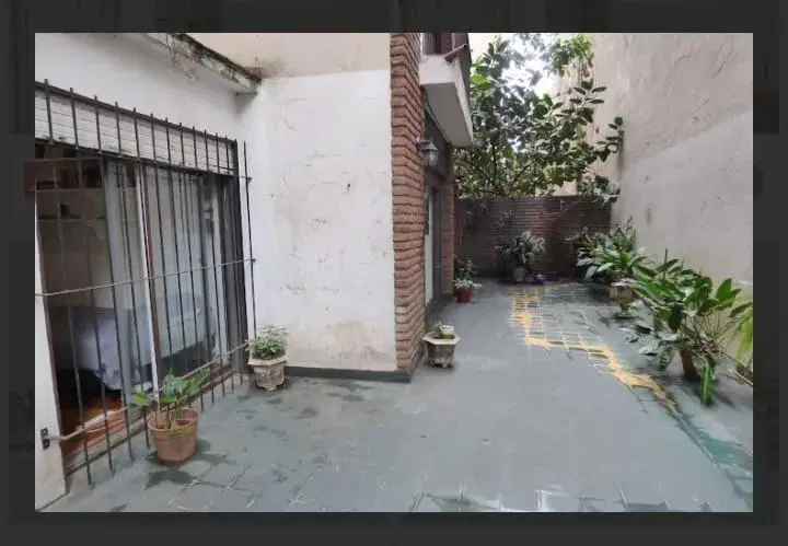 VENDO DEPARTAMENTO 3 AMBIENTES CON PATIO 4