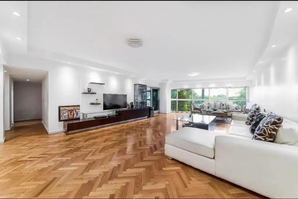 VENDO DEPARTAMENTO 4 AMBIENTES CON COCHERA EN LAS CAÑITAS 1