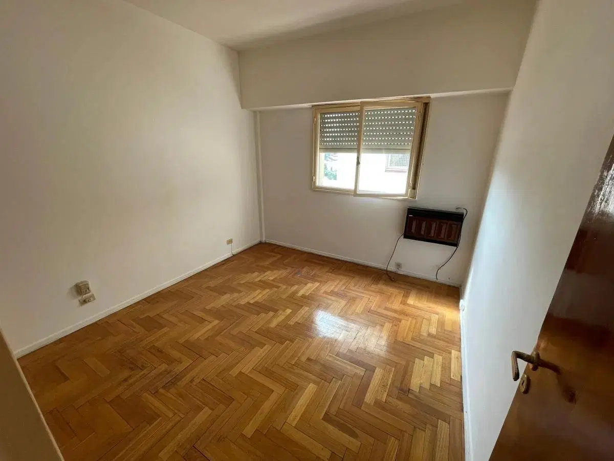 VENDO DEPARTAMENTO 3 AMBIENTES CON COCHERA 5