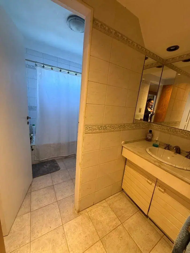 VENDO DEPARTAMENTO 4 AMBIENTES CON COCHERA 3