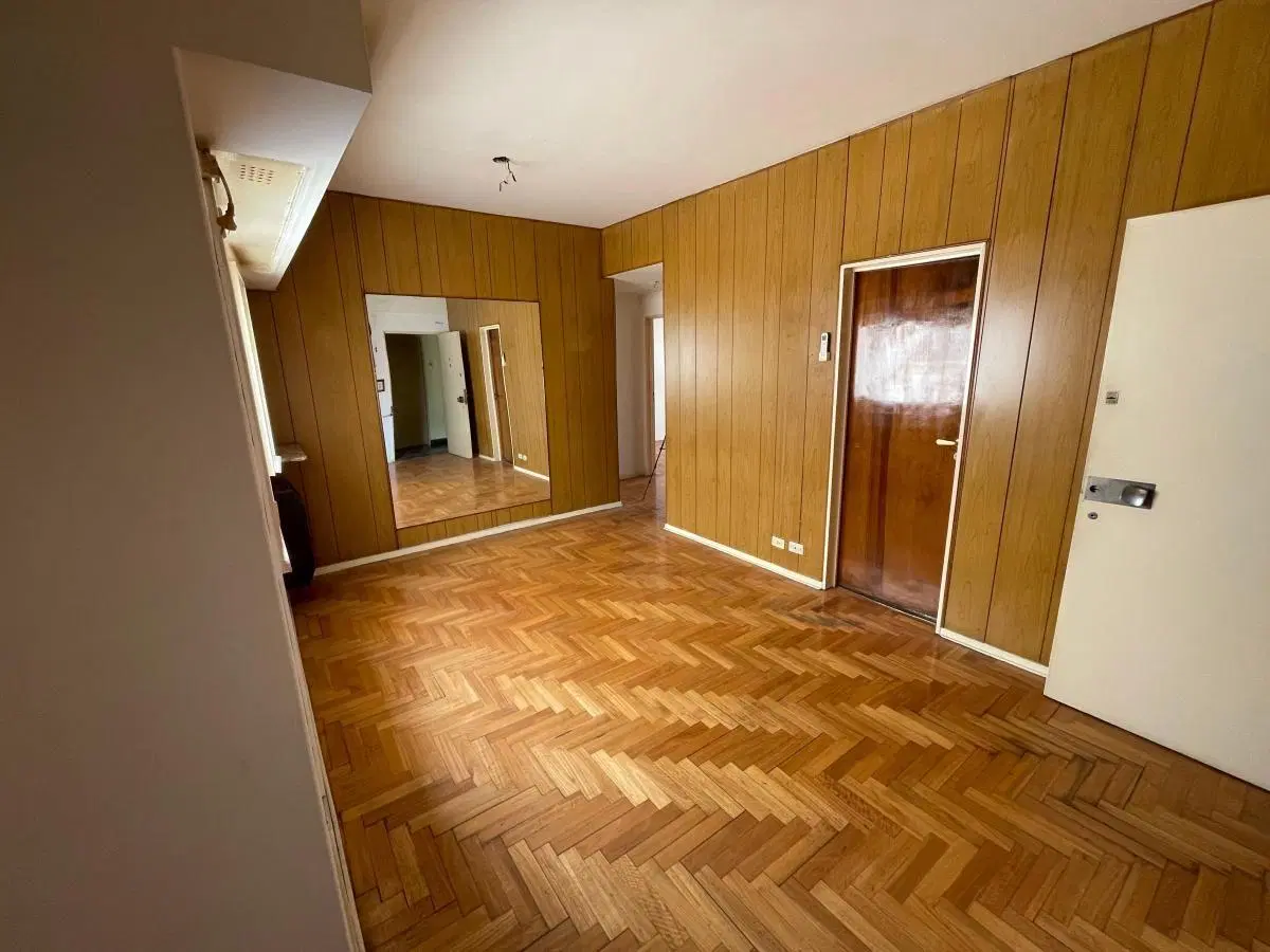 VENDO DEPARTAMENTO 3 AMBIENTES CON OPCION A UNA COCHERA FIJA 5