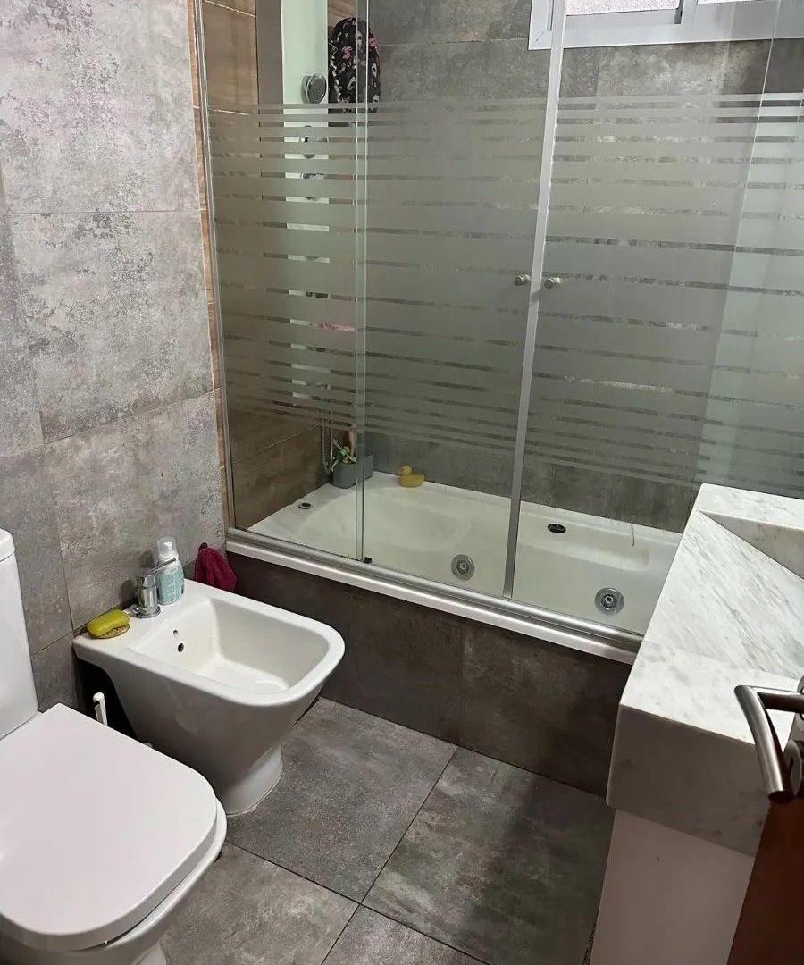 Foto de VENDO DEPARTAMENTO 4 AMBIENTES CON COCHERA FIJA, imagen 3