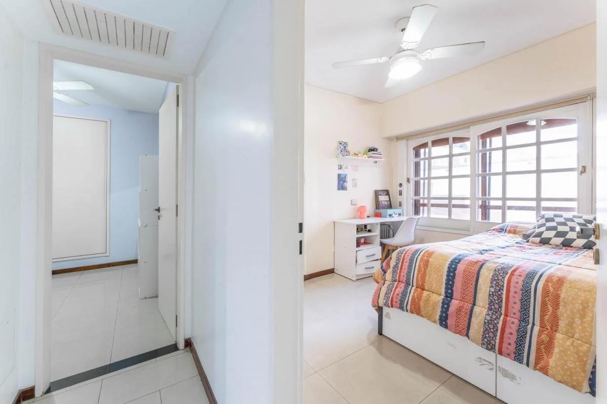 Foto de Vendo departamento 4 ambientes con 2 cocheras, imagen 4