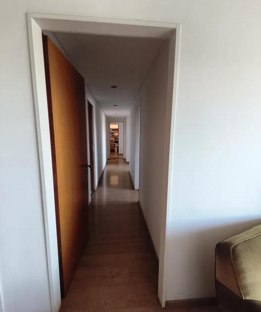 Foto de Vendo Departamento 4 ambientes con dos Cocheras, Piscina, Parrilla, imagen 2