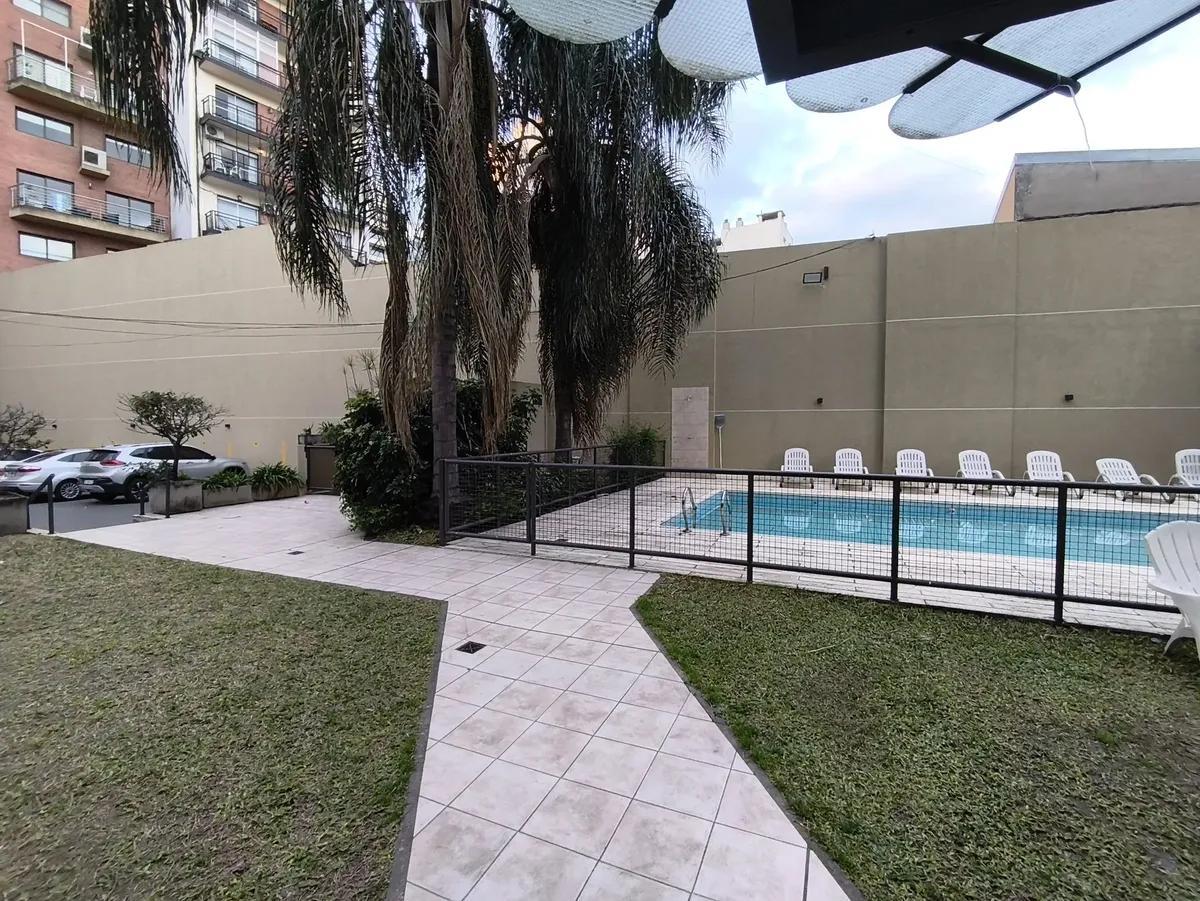 Foto de Vendo Departamento 4 ambientes, Edificio de Categoria, 2 Cocheras, imagen 3