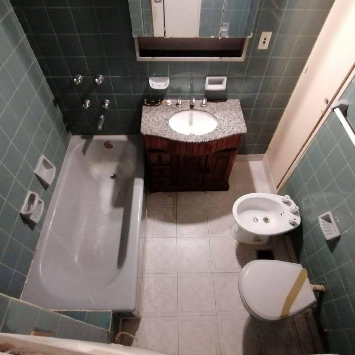 San Martin 453. 3 Dorm. Frente Planta Baja Patio Oportunidad 2