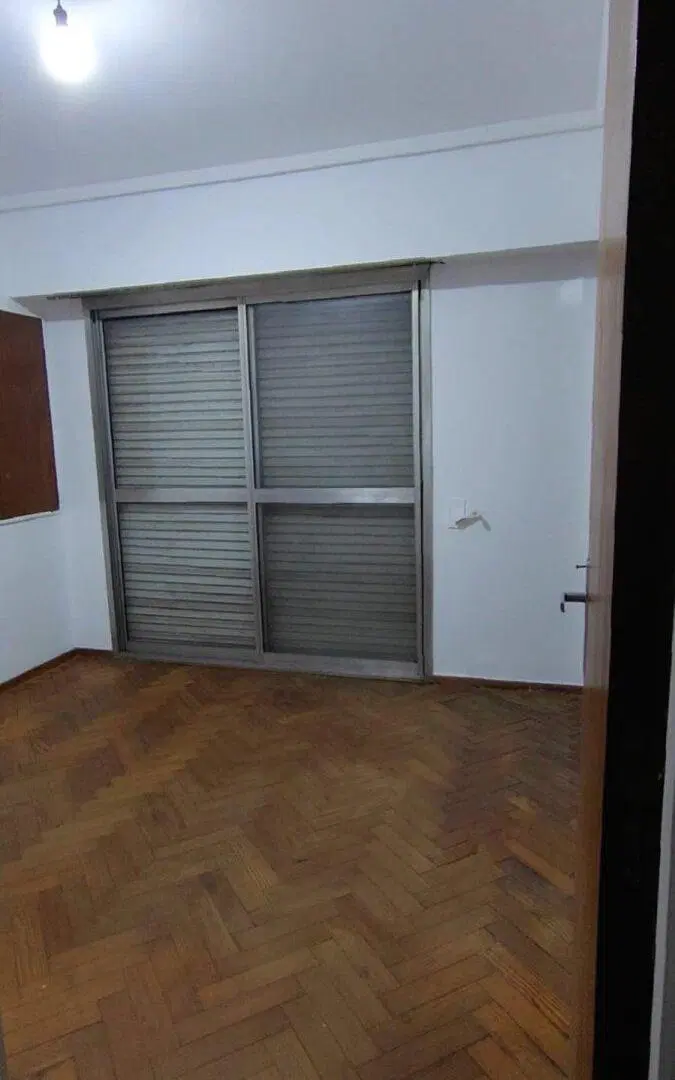 Virasoro 2173 duplex interno. Dos dormitorios, Amplísima propiedad. 4