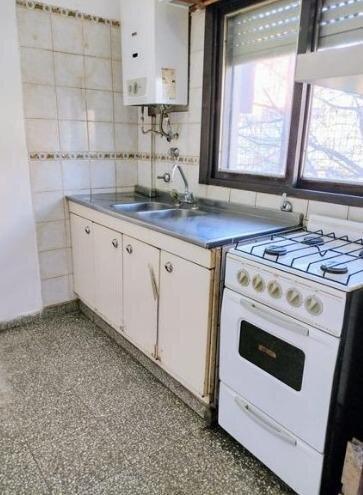 Foto de Depto. 2 Dormitorios, 1° Piso Frente con balcón, imagen 1