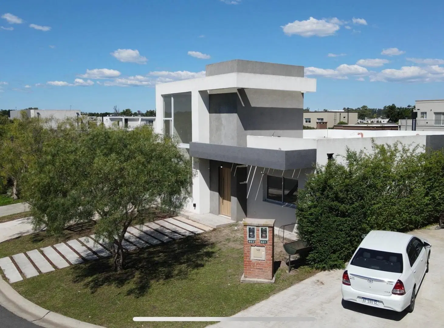 CASA 4 AMB PILAR DEL ESTE SANTA ELENA 2