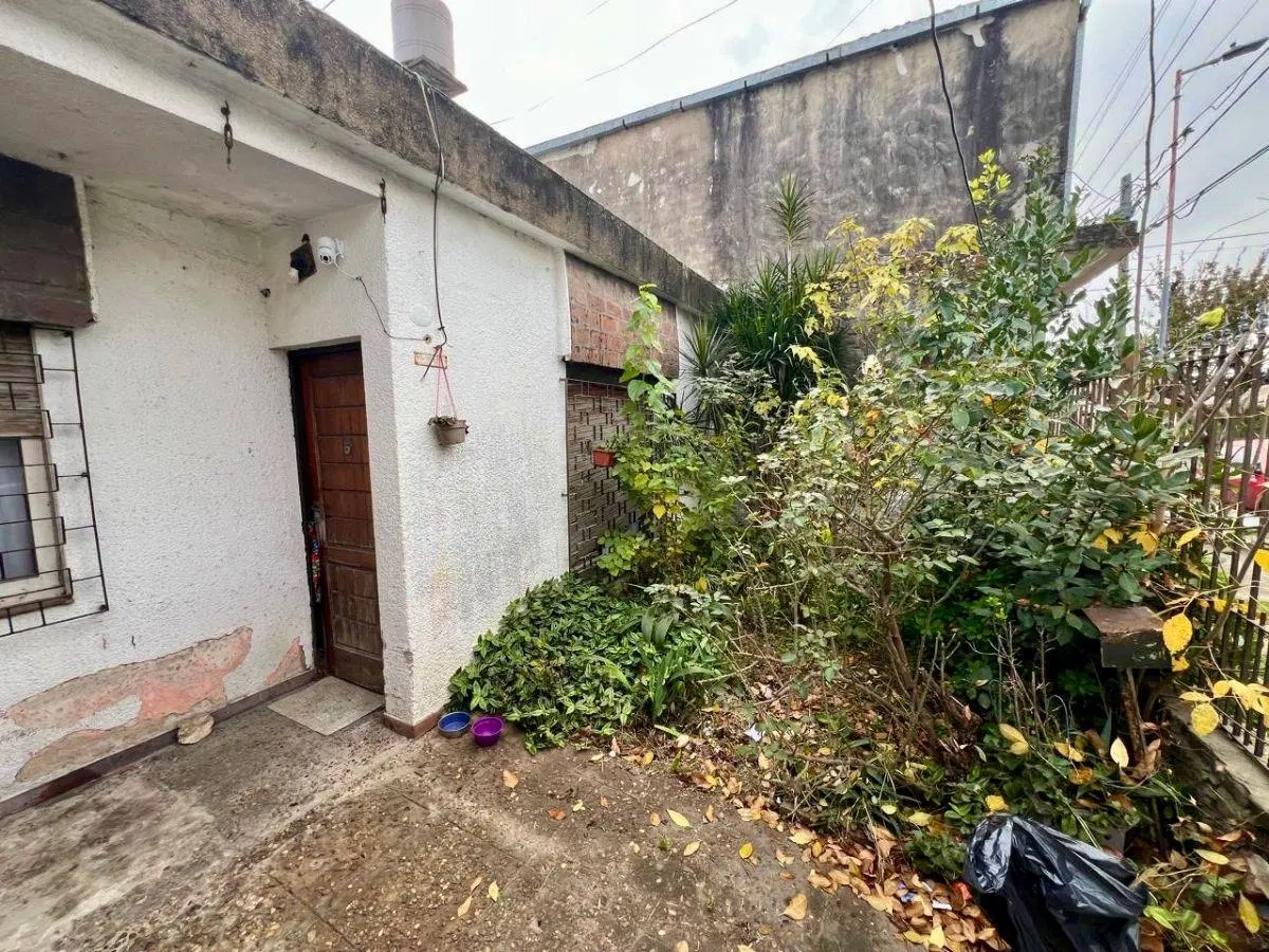 Casa en Venta Villa de Mayo OPORTUNIDAD A REFACCIONAR 8